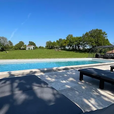 Apartment La Milliere - Piscine & Campagne - D'elbee